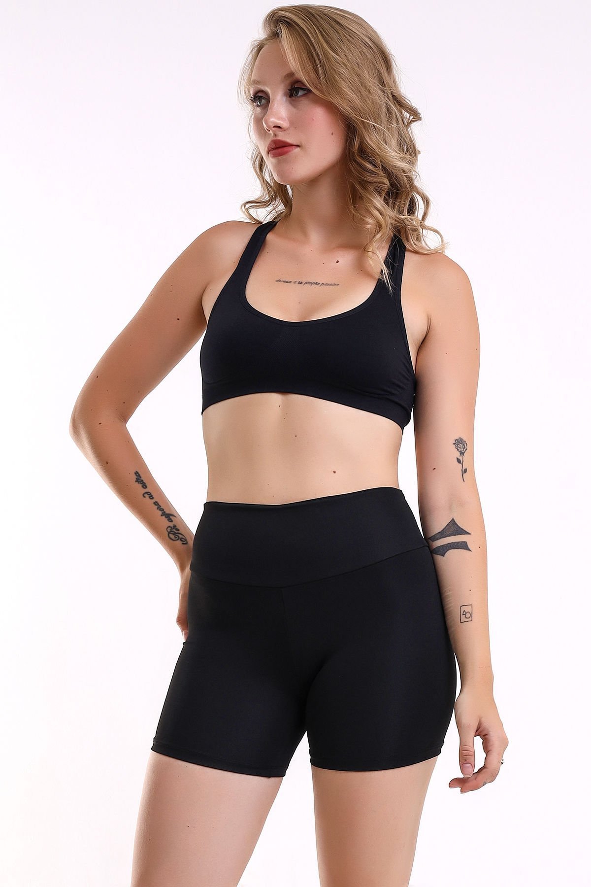 KADIN SPORCU TAYT ŞORT / WOMEN'S ATHLETES TIGHTS SHORTS XS