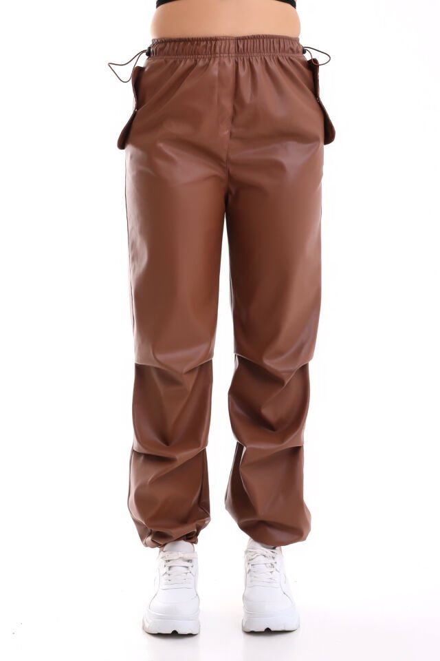 DERİ PANTOLON CEP KAPAKLI VE BEL PAÇA LASTİKLİ XL - KAHVERENGİ