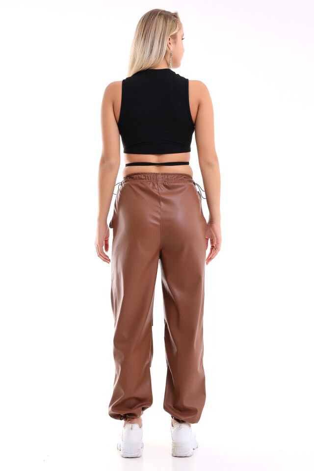 DERİ PANTOLON CEP KAPAKLI VE BEL PAÇA LASTİKLİ XL - KAHVERENGİ