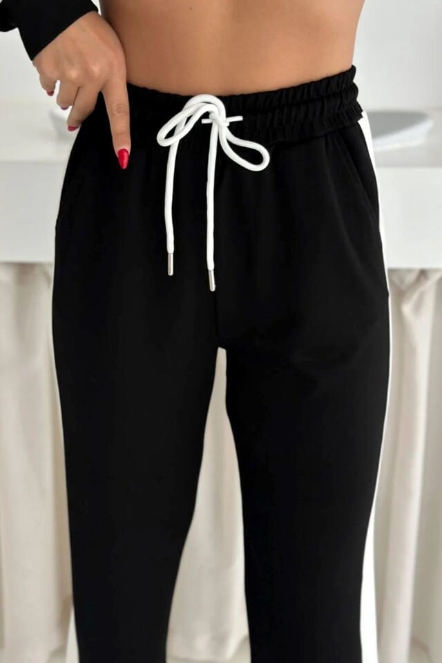 Kadın Yanları Beyaz Şeritli  Hafif Likralı ve Esnek Modal Eşofman Takımı XL - SİYAH