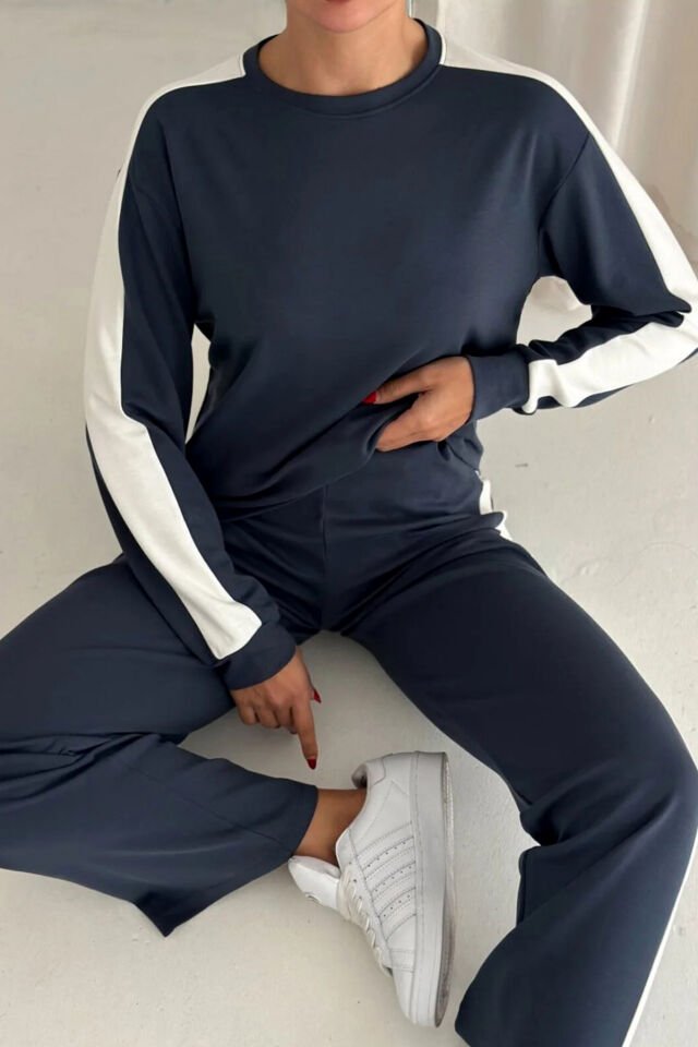 Kadın Yanları Beyaz Şeritli  Hafif Likralı ve Esnek Modal Eşofman Takımı 2577 S - KOYU GRİ