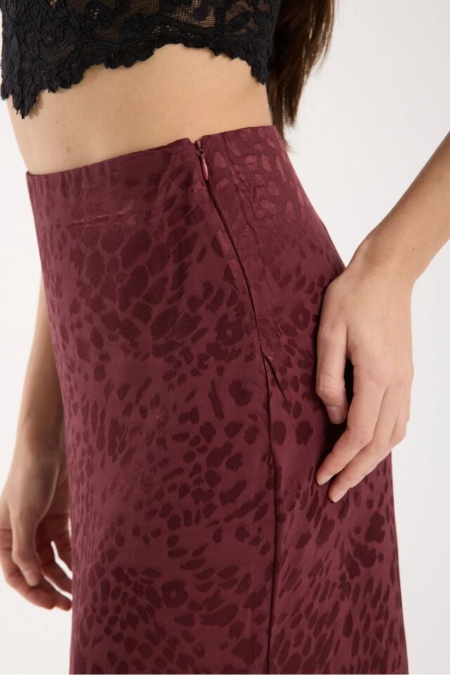 Kadın Dokulu 93cm  Desenli Kloş Model  Uzun Etek S - BORDO