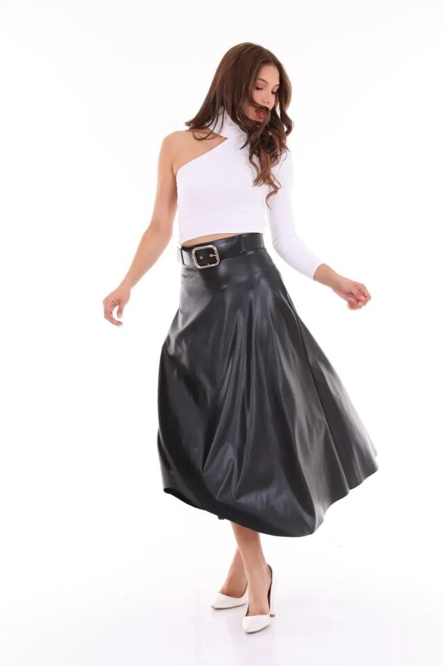 Kadın Suni Deri Uzun Kloş Etek M - SİYAH