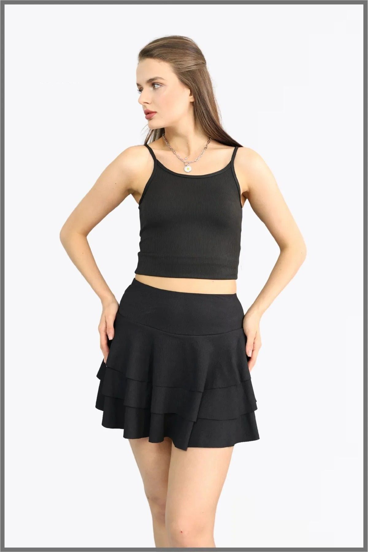 Kadın İçi Taytlı Kısa Fırfırlı Model Etek SİYAH - L