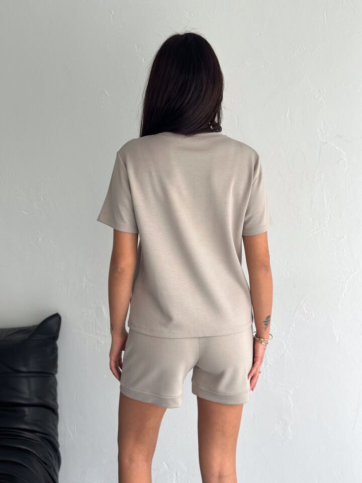 Kadın Tavşan NakışlıGünlük Kullanıma Uygun Şortlu Takım 2463 S - BEJ