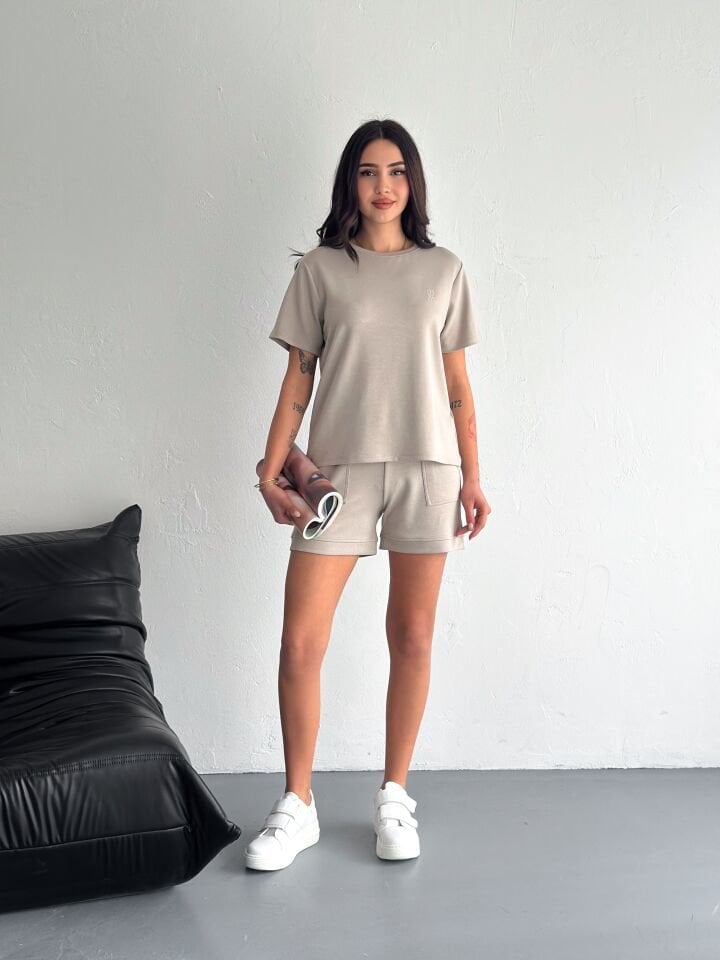 Kadın Tavşan NakışlıGünlük Kullanıma Uygun Şortlu Takım 2463 XL - BEJ