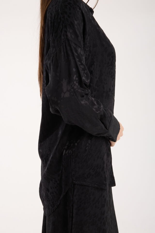 Kadın Desenli ve Dokulu Salaş Gömlek L - SİYAH