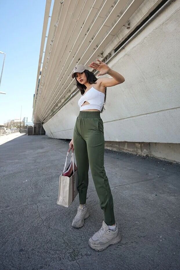 Kadın Yazlık Scuba Dalgıç 8Cm Lastik Kemerli Paça Pile Detaylı Eşofman Altı WM M - HAKİ