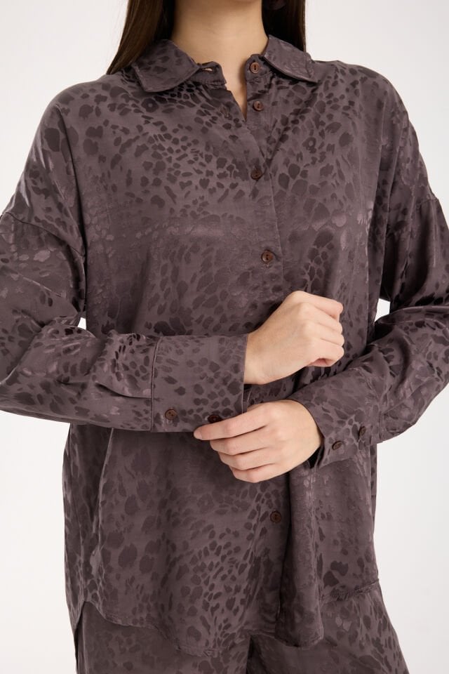 KADIN GÜNLÜK TAKIM - BAGGY PANTOLON VE SALAŞ GÖMLEK - DOKULU TAKIM L - FÜME ANRESİT