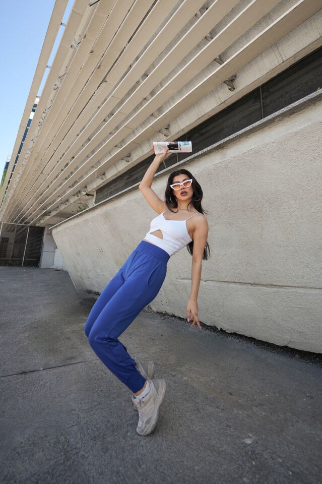 Kadın Yazlık Scuba Dalgıç 8Cm Lastik Kemerli Paça Pile Detaylı Eşofman Altı WM M - MAVİ