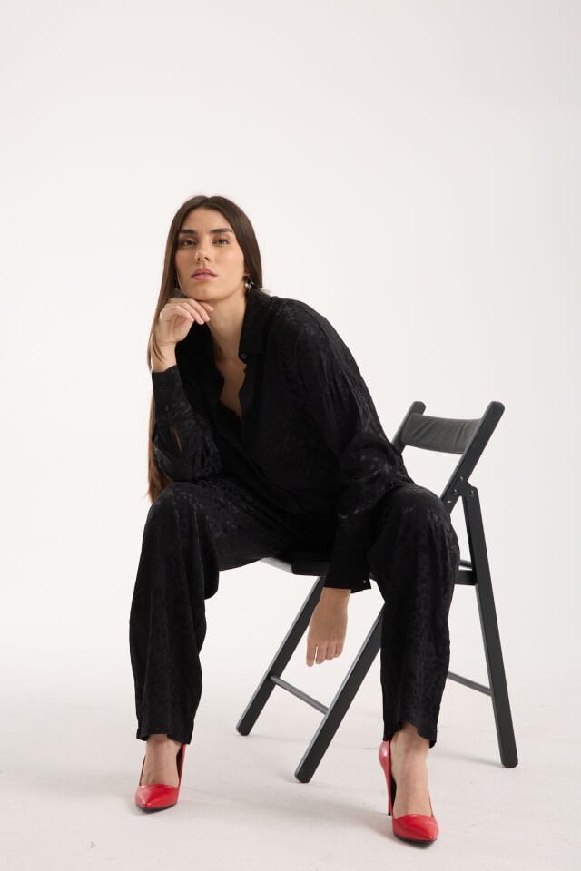 KADIN GÜNLÜK TAKIM - BAGGY PANTOLON VE SALAŞ GÖMLEK - DOKULU TAKIM L - SİYAH