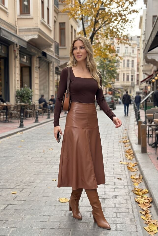 Parçalı Deri Etek / Suni Deri Kloş Etek Tam Boy 80 Cm 2724 TABA - XL