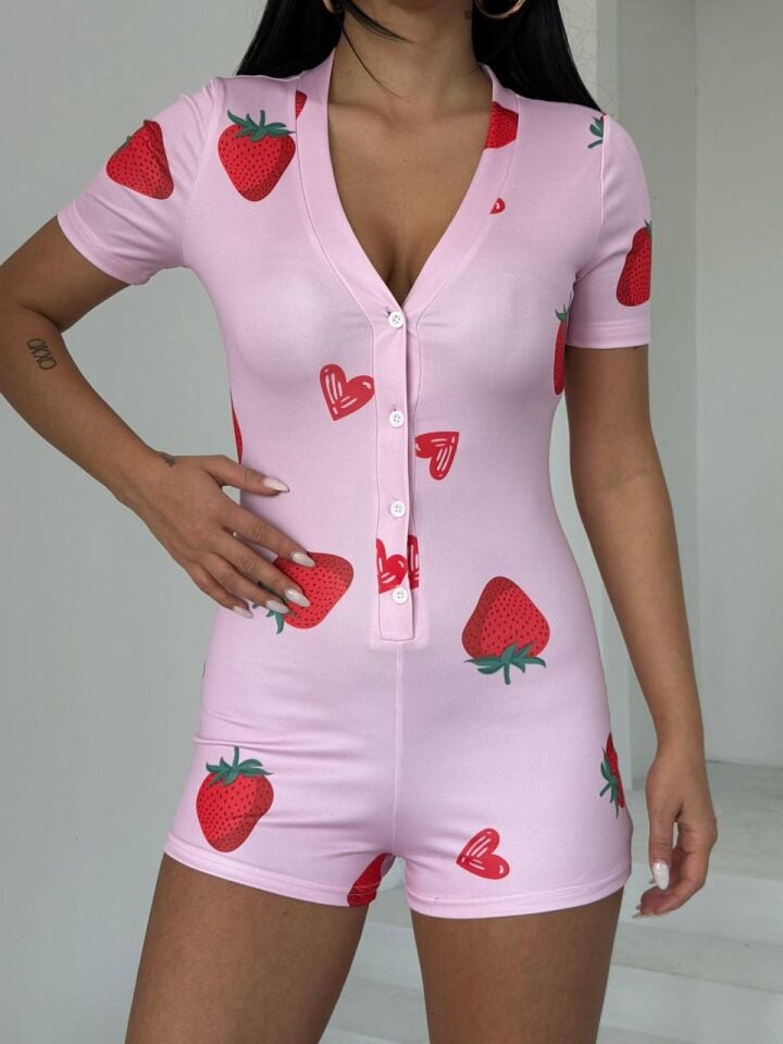 Kadın Desenli Kısa Kol Düğmeli Gecelik Rahat Kullanım Tulum T4 XS - ÇİLEK DESENLİ