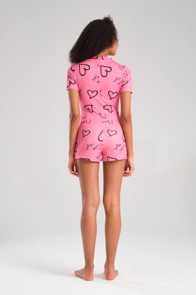 Kadın Desenli ve Düğmeli Kısa Kol Tulum Gecelik T4 XS - PEMBE SİYAH KALP DESENLİ