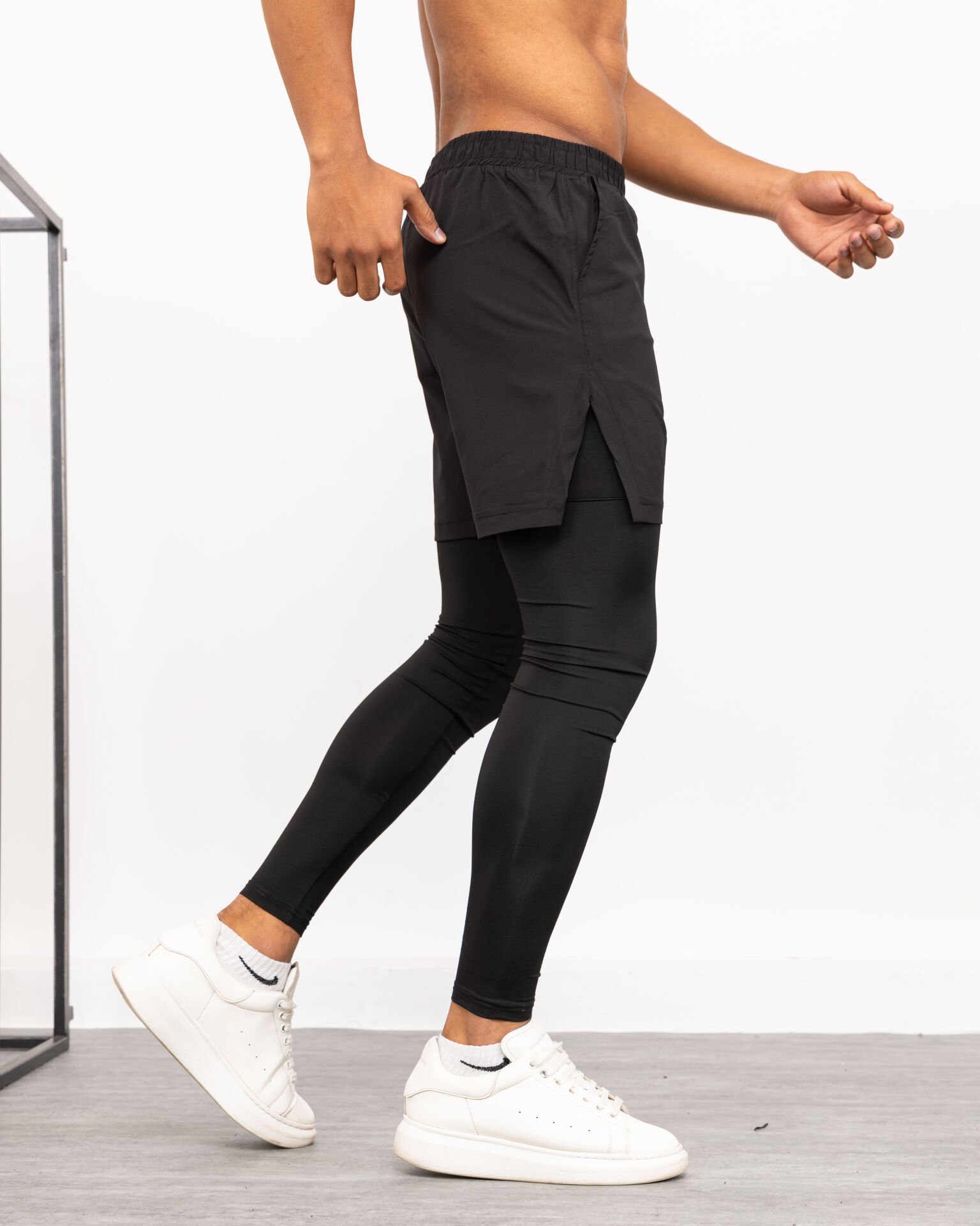 Winmoda İçten Uzun Taytlı Erkek Sporcu Şortu – Cepli Performans Model WM SİYAH - 2XL