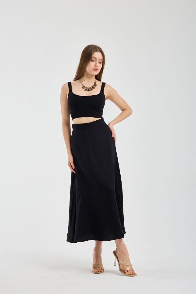 Kadın Dökümlü Yandan Fermuarlı Tesettür Uyumlu Uzun Kloş Etek 2512 XL - SİYAH