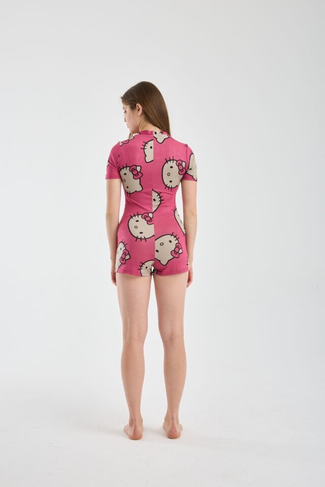 Kadın Düğmeli Esnek Kısa Kol Dalgıç Kumaş Pijama Tulum T4 2XL - KİTY DESENLİ