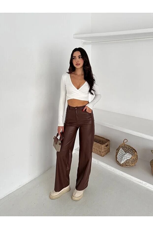 Yüksek Bel Geniş Paça Siyah Suni Deri Pantolon / High Waist Wide Leg Black Faux Leather Pants