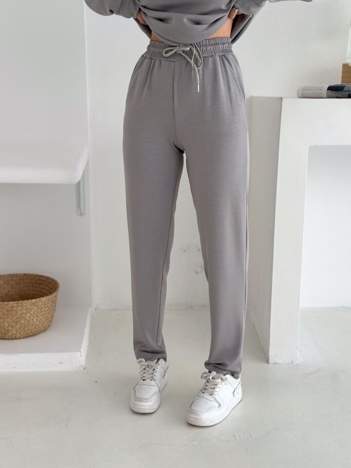 DİK YAKA PARÇALI EŞOFMAN TAKIMI MODAL KUMAŞ CEPLİ - WM2561 - AÇIK GRİ - XL