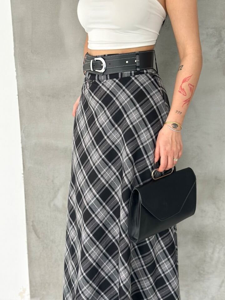 Kadın Ekose Kemerli Uzun Etek Tesettür Uyumlu Kloş Model 2625 EKOSE-3 - XL