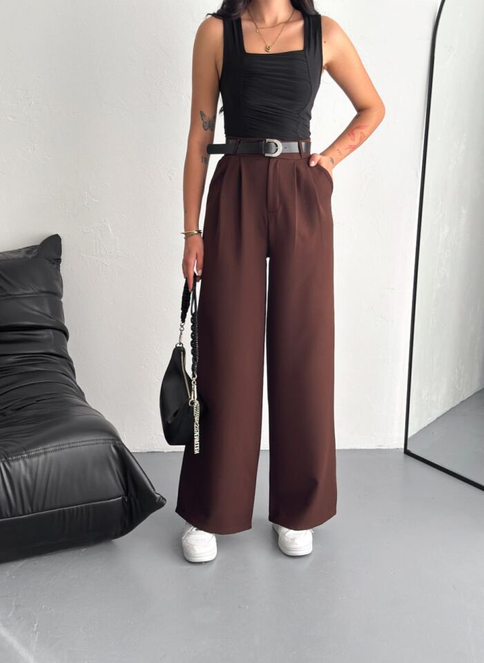 DOUBLE KUMAŞ PANTOLON KEMERLİ VE ÖN PİLELİ / BAGGY PANTOLON DOUBLE S - KAHVERENGİ