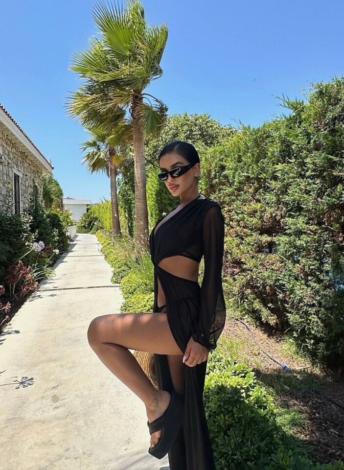 Kadın Uzun Tam Boy  İç İçe Geçmeli  Alt ve Üst Pareo 3