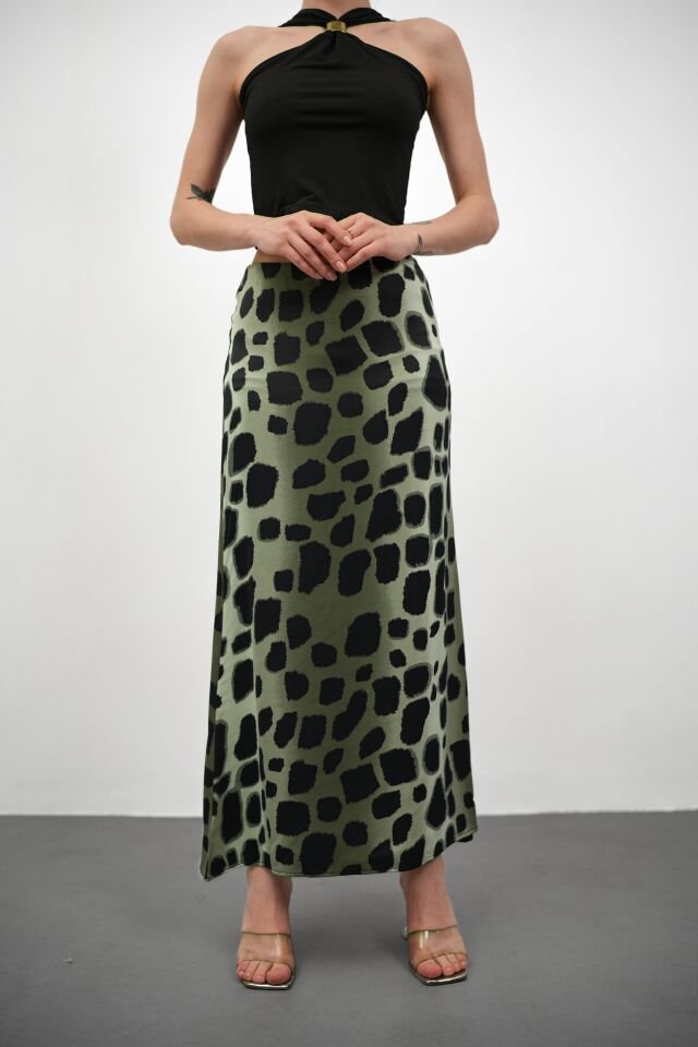 Kadın Uzun Desenli Saten Etek L - KOD-1 YEŞİL