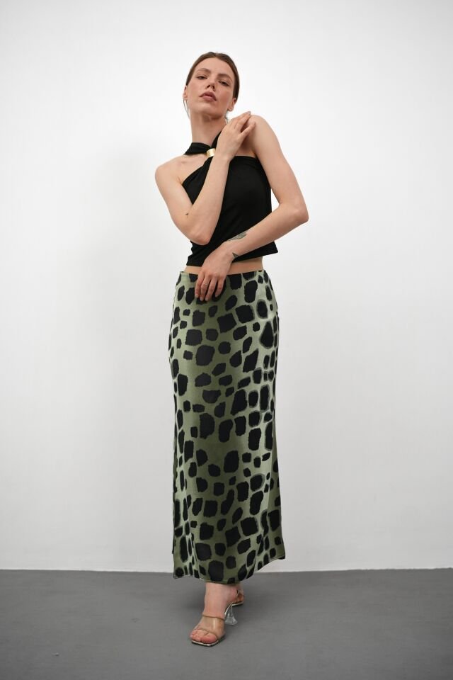 Kadın Uzun Desenli Saten Etek L - KOD-1 YEŞİL