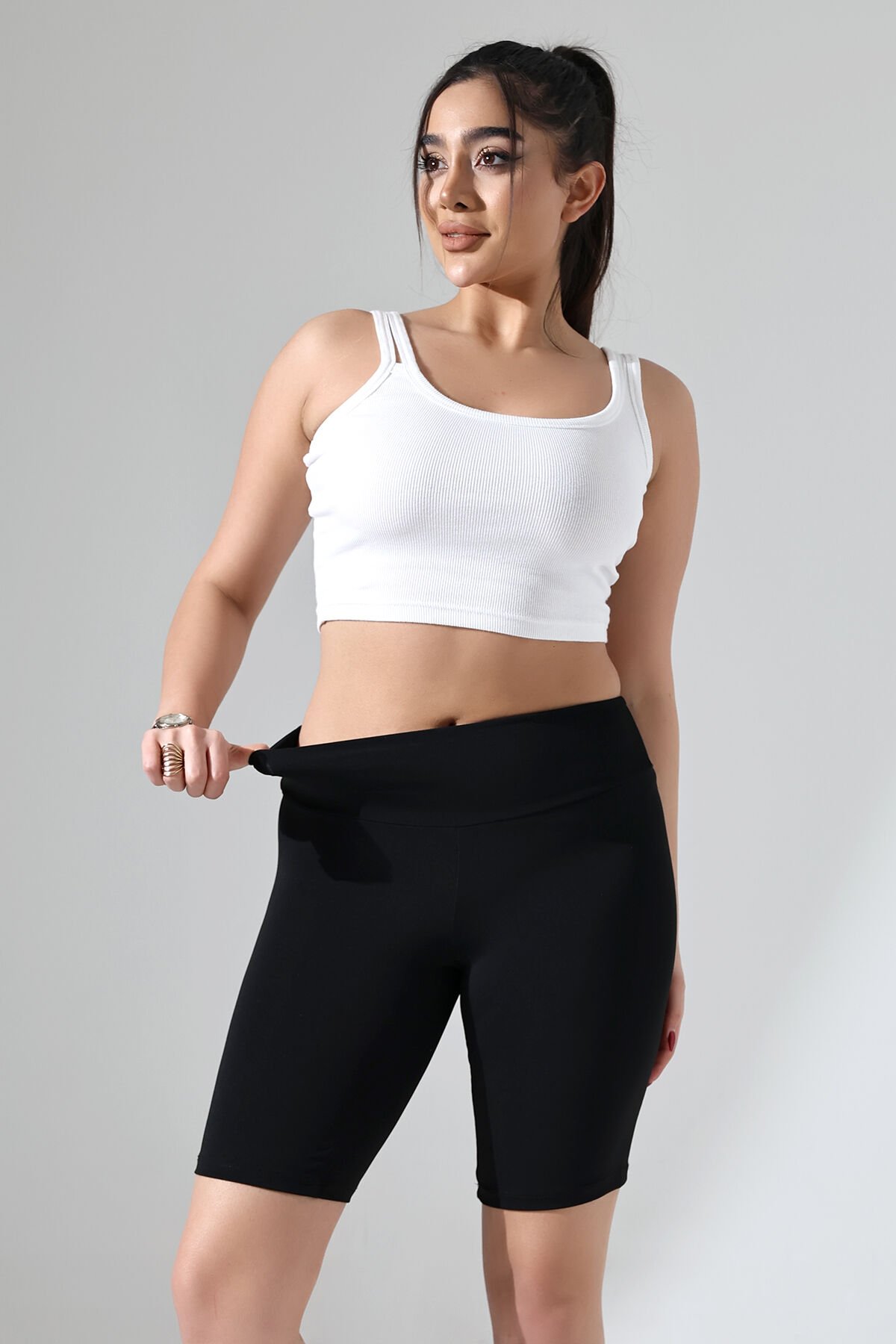 Kadın Siyah Renk Diz Boyu Büyük Beden Esnek Büyük Beden Esnek Tayt WM 4XL