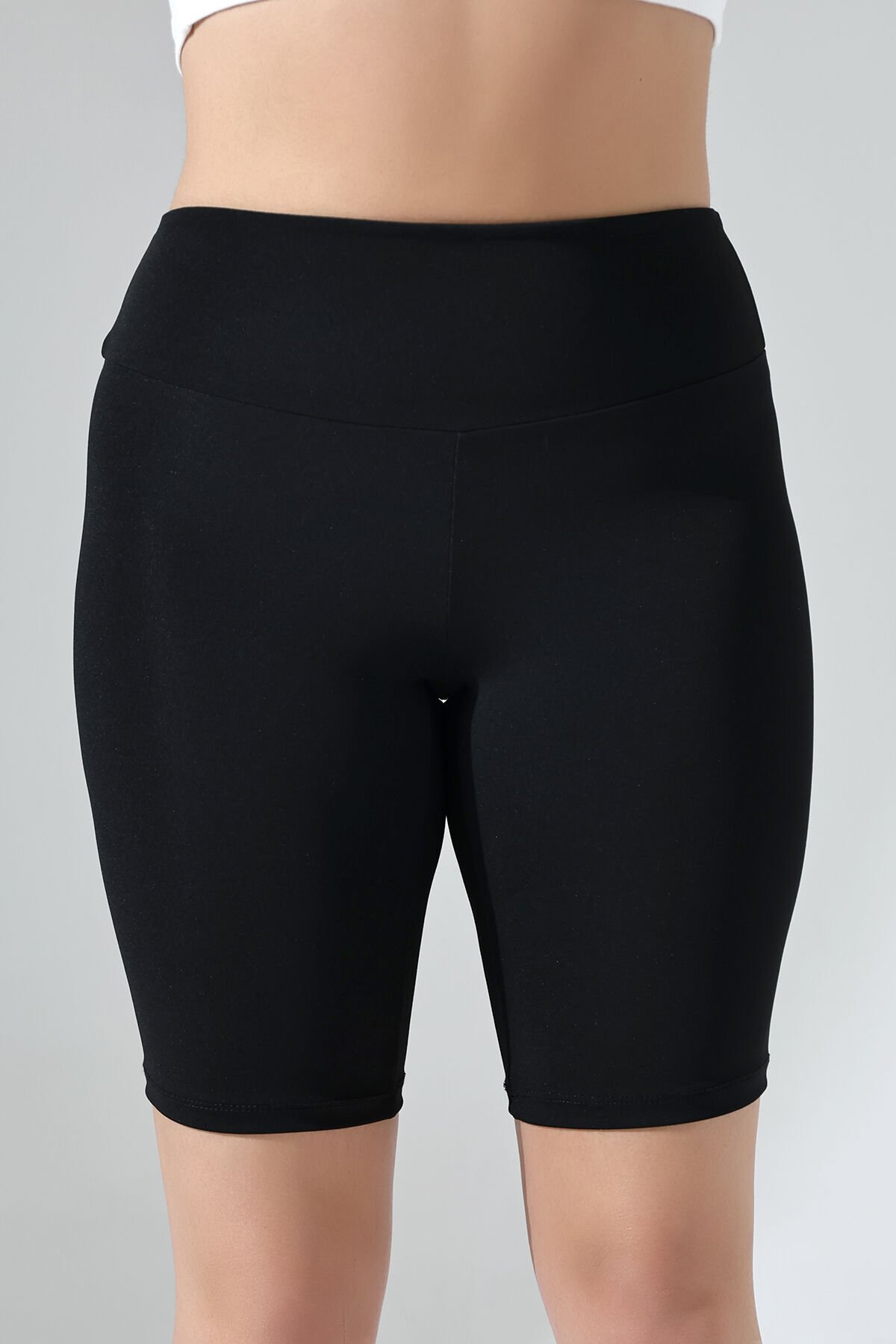 Kadın Siyah Renk Diz Boyu Büyük Beden Esnek Büyük Beden Esnek Tayt