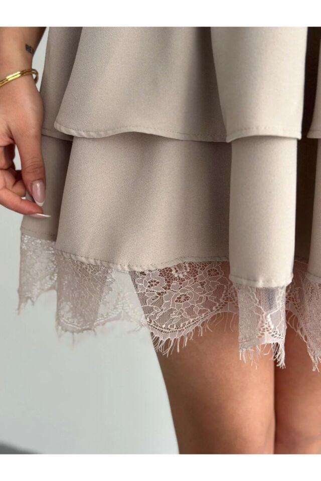 Kadın Dantel Güpürlü Kat Kat Mini Etek – Kemerli İthal Krep Kumaş Fermuarlı Şık Günlük Etek-2645 XL - TAŞ