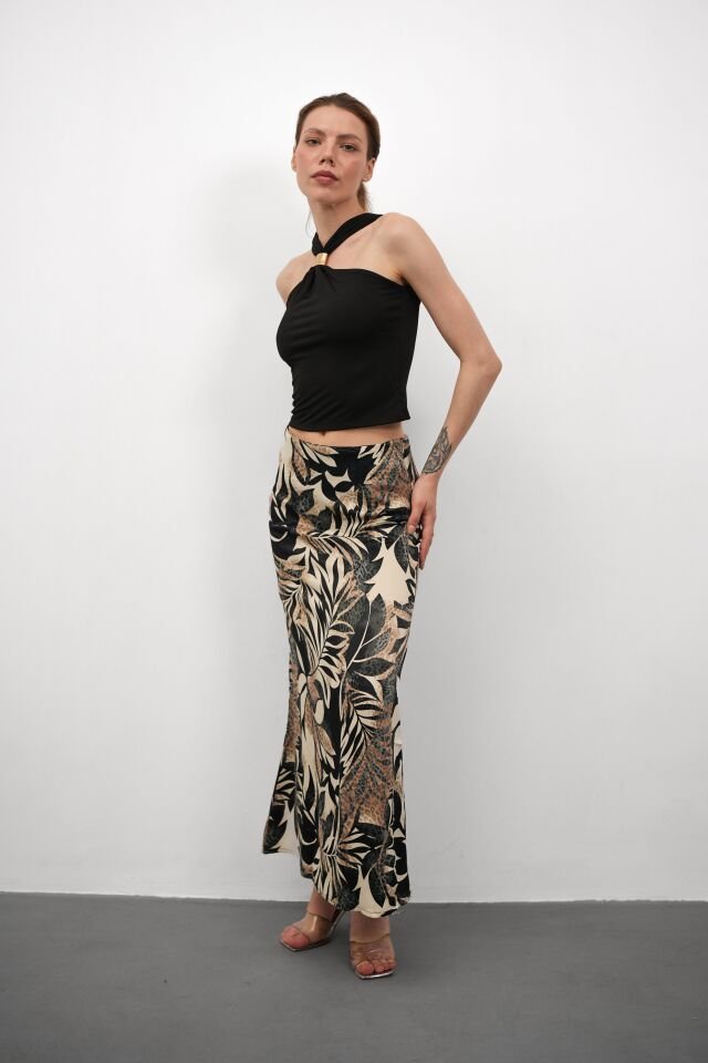 Kadın Uzun Desenli Saten Etek L - KOD-11 YAPRAK DESENLİ