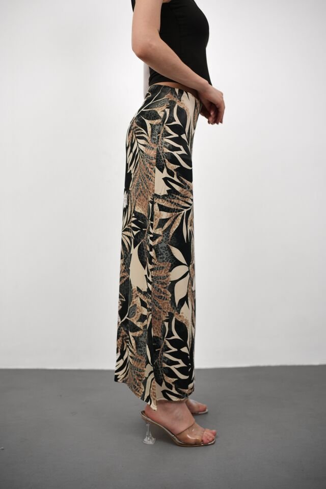 Kadın Uzun Desenli Saten Etek L - KOD-11 YAPRAK DESENLİ