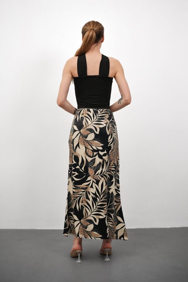 Kadın Uzun Desenli Saten Etek XL - KOD-11 YAPRAK DESENLİ