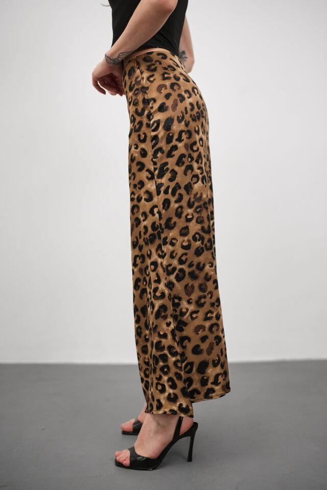 Kadın Uzun Desenli Saten Etek XL - KOD-8 LEOPAR