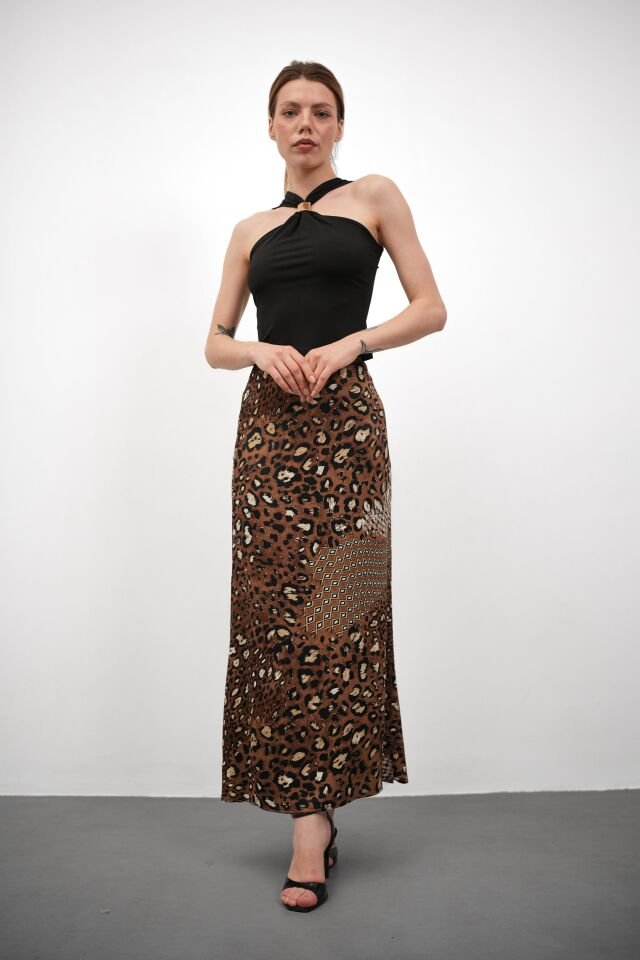 Kadın Uzun Desenli Saten Etek 3XL - KOD-5 KREMİT LEPOR DESENLİ