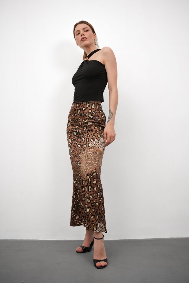 Kadın Uzun Desenli Saten Etek 3XL - KOD-5 KREMİT LEPOR DESENLİ