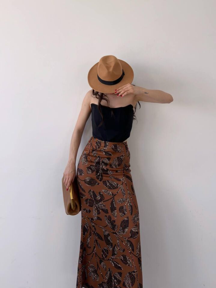 Kadın Uzun Desenli Saten Etek L - KOD-13