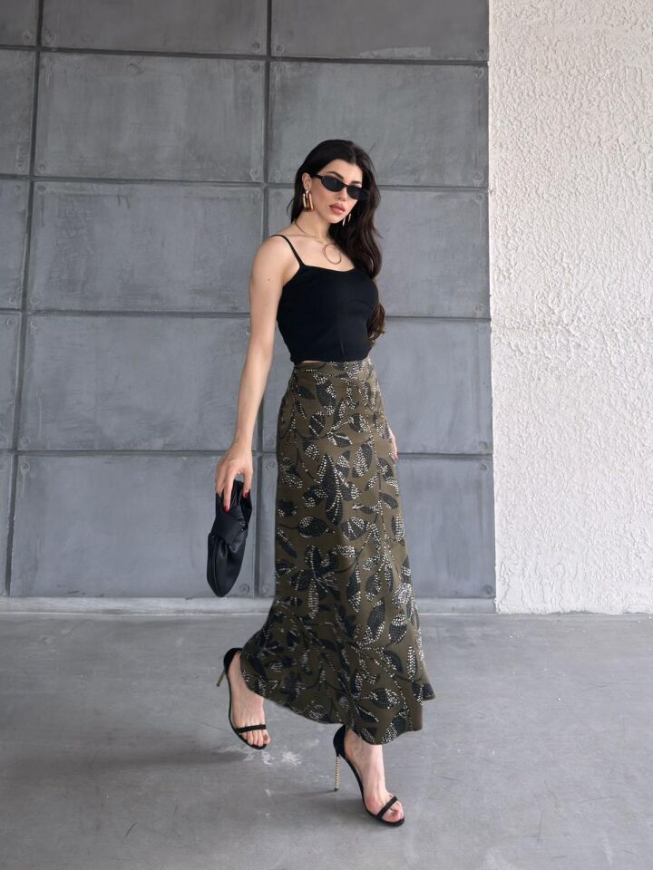 Kadın Uzun Desenli Saten Etek XL - KOD-15