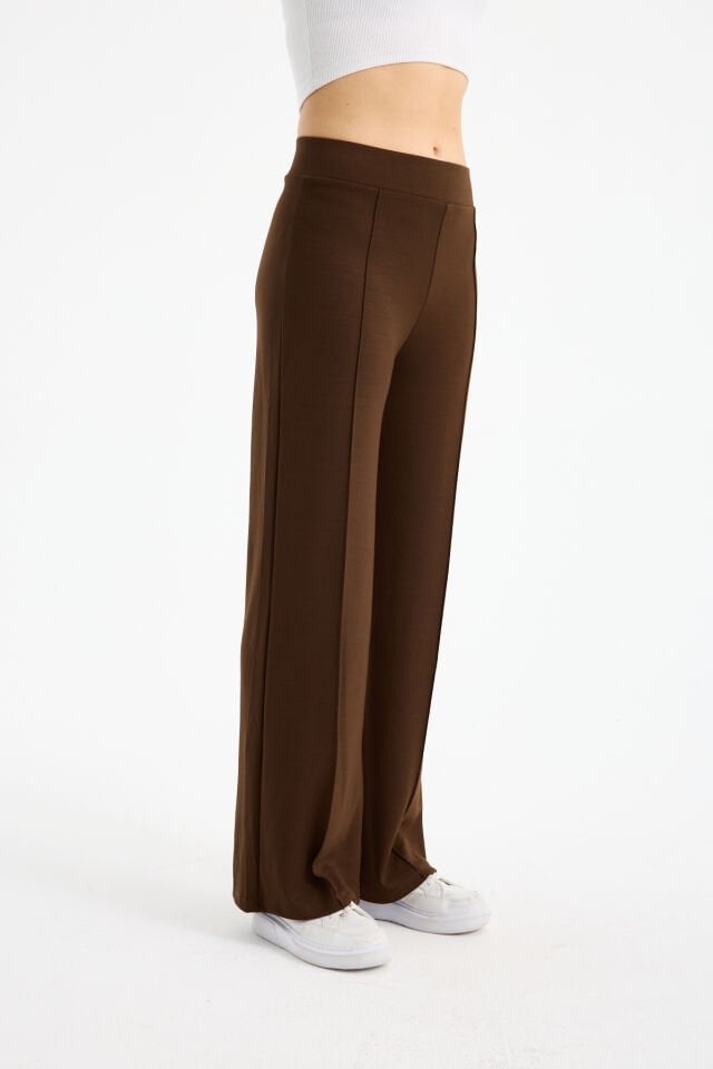 Kadın Dökümlü ve Dokulu  Alt Ön Dikişli Esnek Eşofman Altı 2298 M - KAHVERENGİ