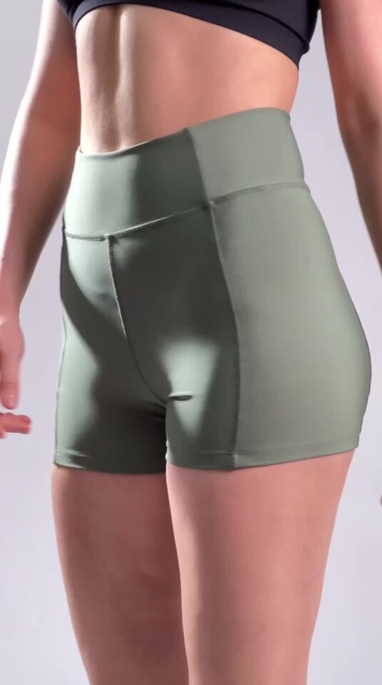 Kadın Sıkıştırıcılı Cepli Korse Kumaş Taytlı Şort XL - YEŞİL