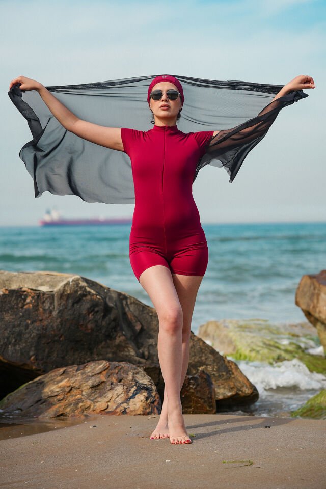 Kadın Kısa Tulum Boneli Tayt Model Tulum Mayo