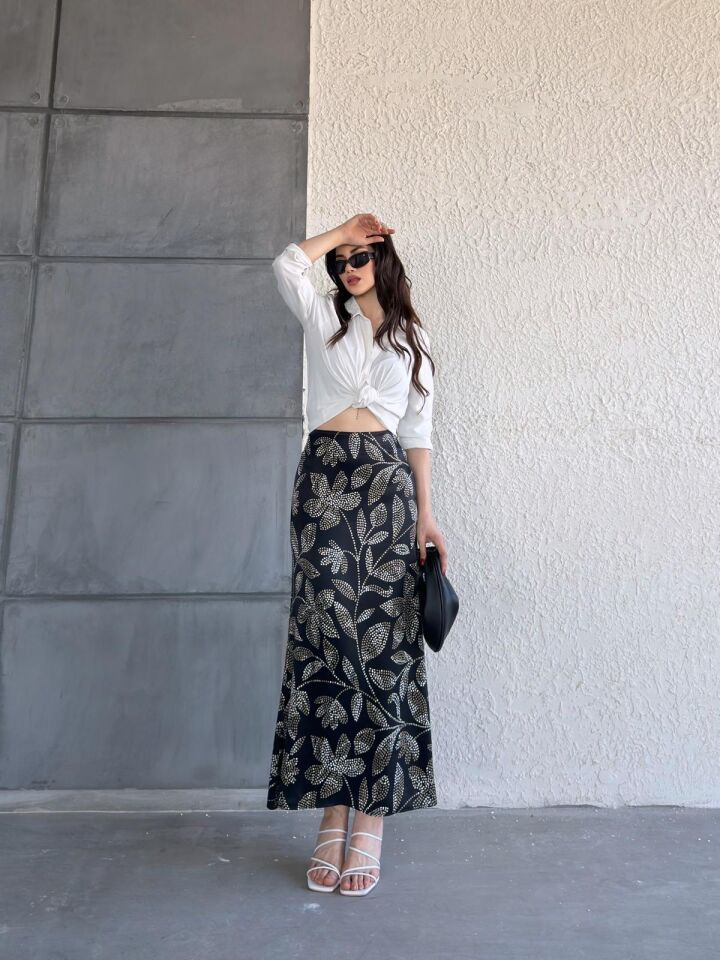 Kadın Uzun Desenli Saten Etek L - KOD-24