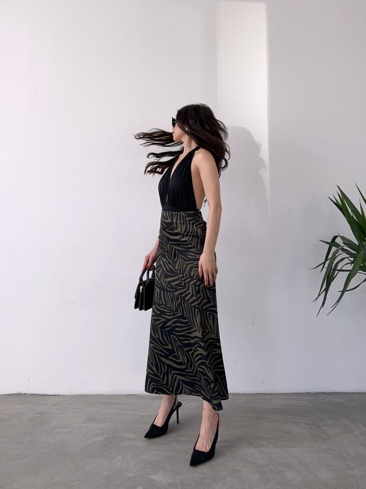 Kadın Uzun Desenli Saten Etek 3XL - KOD-26