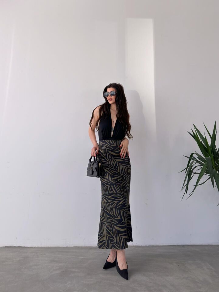 Kadın Uzun Desenli Saten Etek 3XL - KOD-26