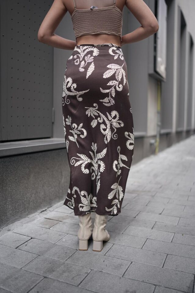 Kadın Uzun Desenli Saten Etek XL - KOD-23