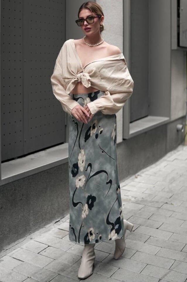 Kadın Uzun Desenli Saten Etek XL - KOD-19