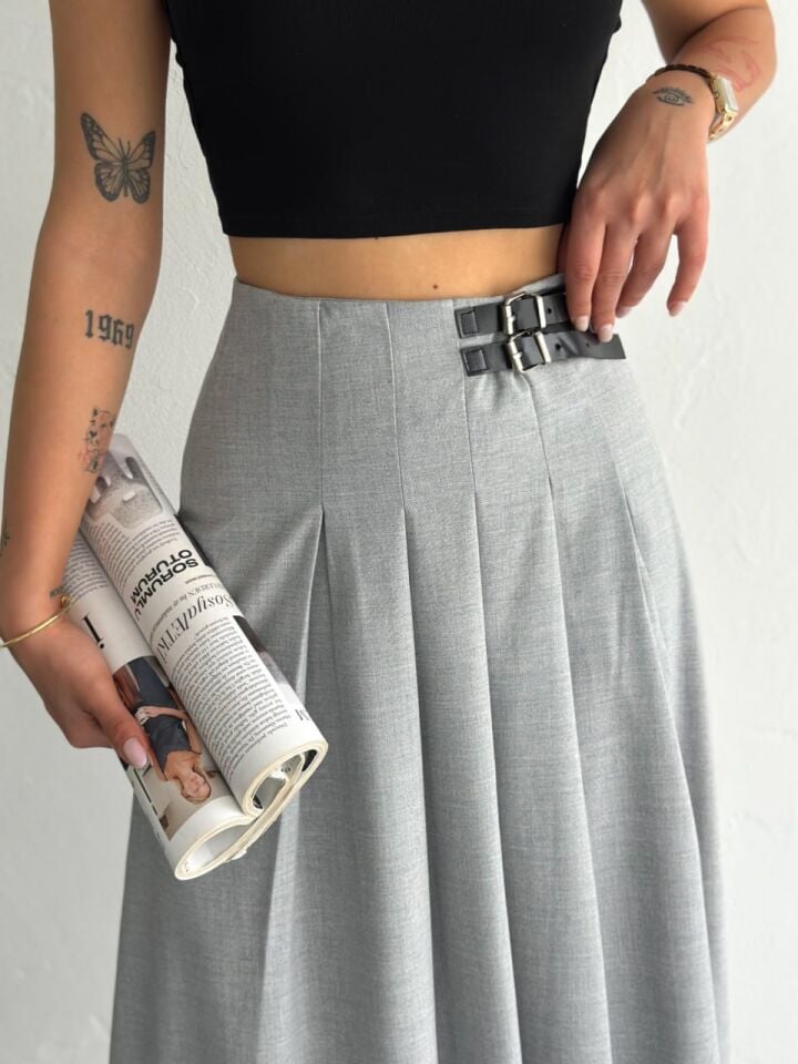 ETEK-TOKALI VE YIRTMAÇLI PİLELİ UZUN ETEK AÇIK GRİ RENGİ /MAX UZUN ETEK XL