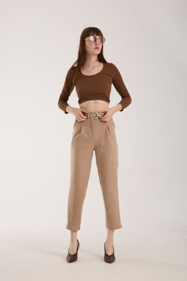 Kadın Kemerli Ön Pile Detaylı Kemerli Süet Cepli Pantolon D2-S1 M - BEJ