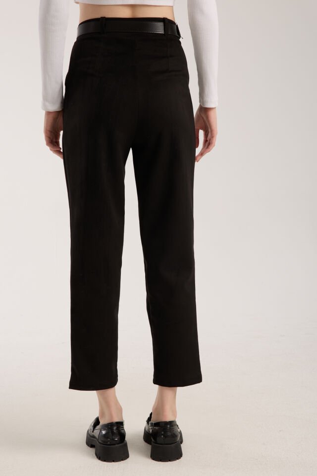 Kadın Kemerli Ön Pile Detaylı Kemerli Süet Cepli Pantolon D2-S1 M - SİYAH